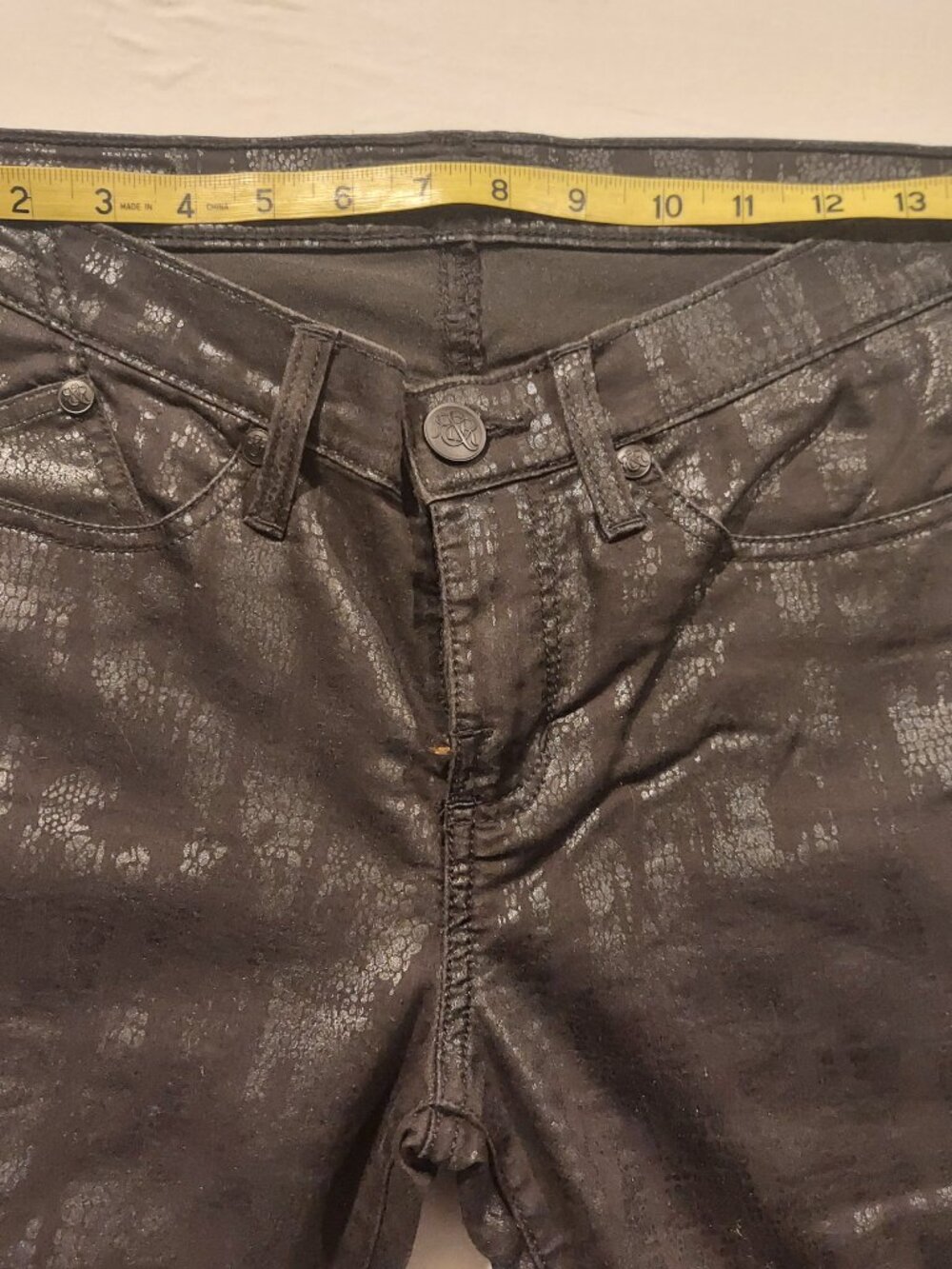 Rock & Republic Berlin Skinny Jeans Metallic Coated Black Women’s Size 6 - Picture 6 of 8
